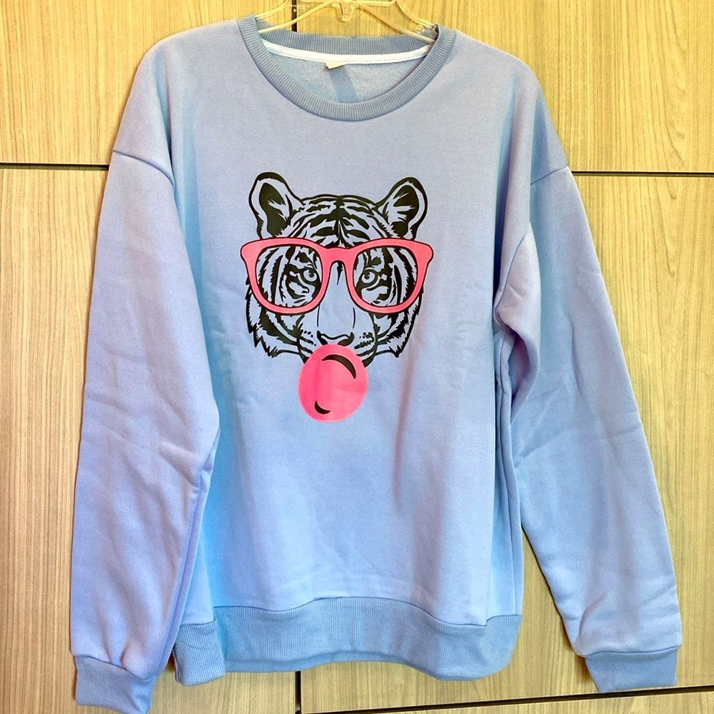 Tiger Blue Preppy Boho Whimsical Top New Sweatshirt Top XL NWOT